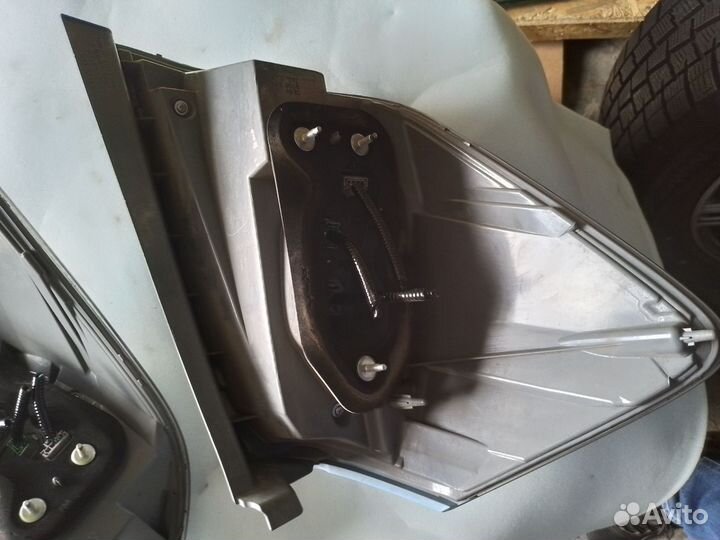 Фонарь задний honda fit shuttle