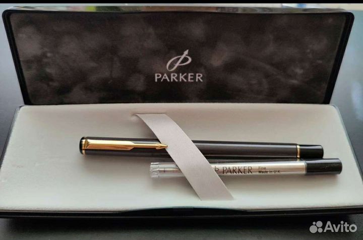 Шариковая ручка parker