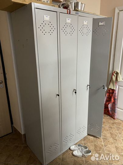 Шкаф для спецодежды