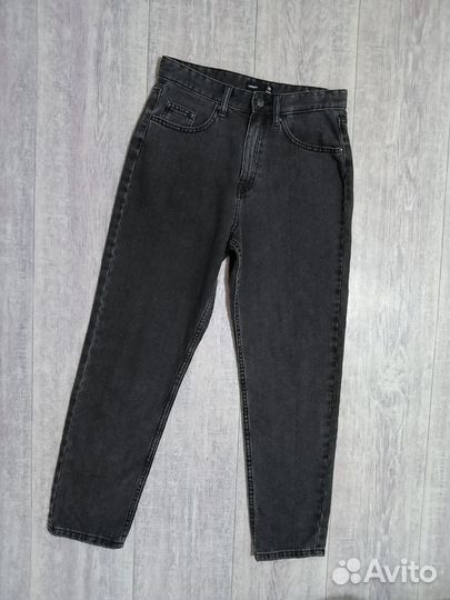 Джинсы mom fit