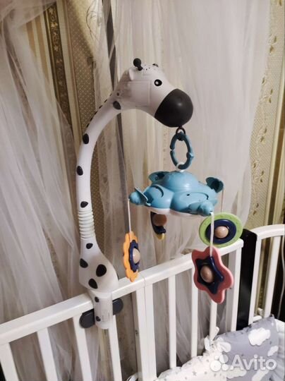 Мобиль на кроватку с проектором