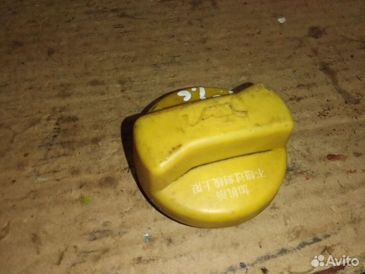 Маслозаливная крышка 1.6 Chery Fora