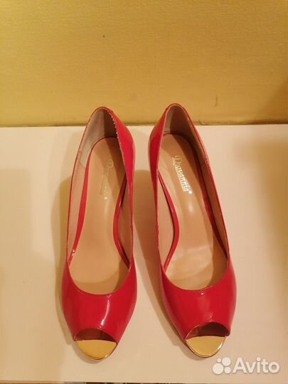 Обувь женская 36 размер