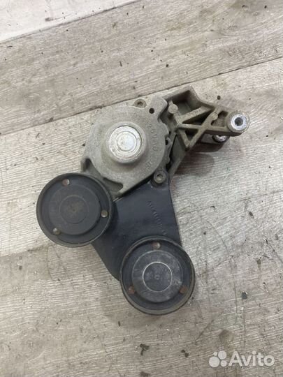 Кронштейн генератора Vortex Corda