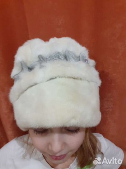 Шапки женские разные