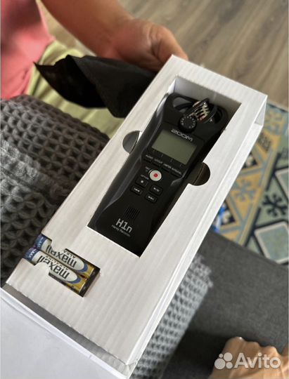 Рекордер zoom h1n