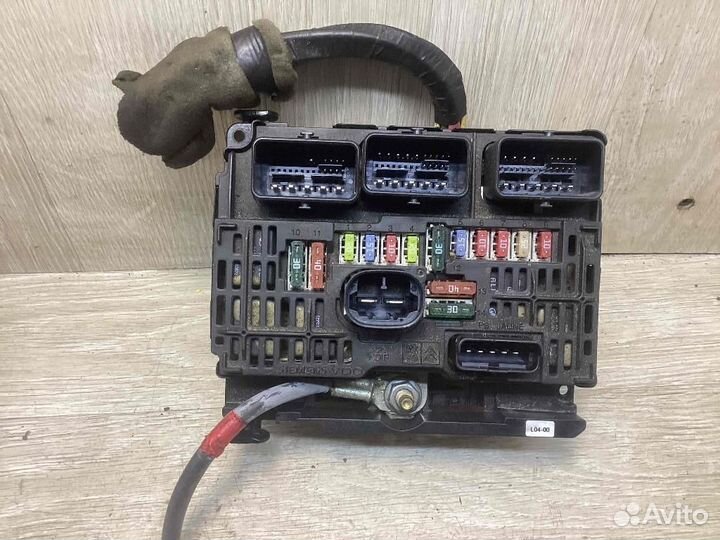 Блок предохранителей Peugeot 307