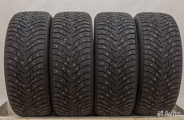 Nokian Tyres Hakkapeliitta 8 SUV 235/55 R17 103T