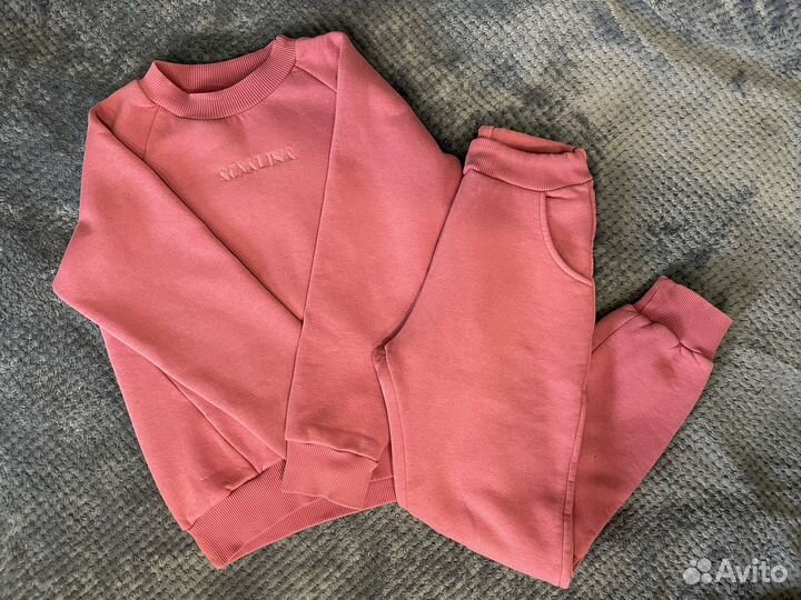 Спортивный костюм для девочки 140