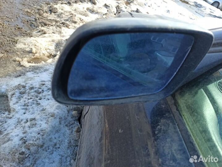 Левое зеркало Ауди А4 Б5