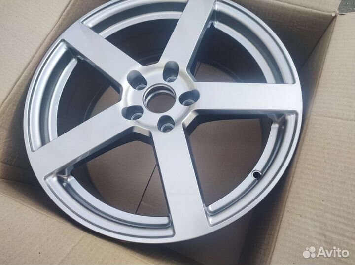 Диски на volvo хс 90 r18 5x108 новые