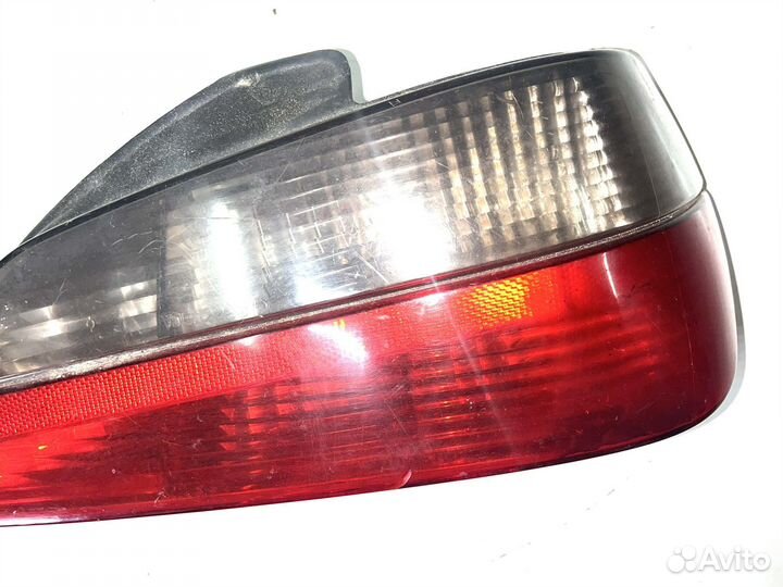 Фонарь задний правый Peugeot 406