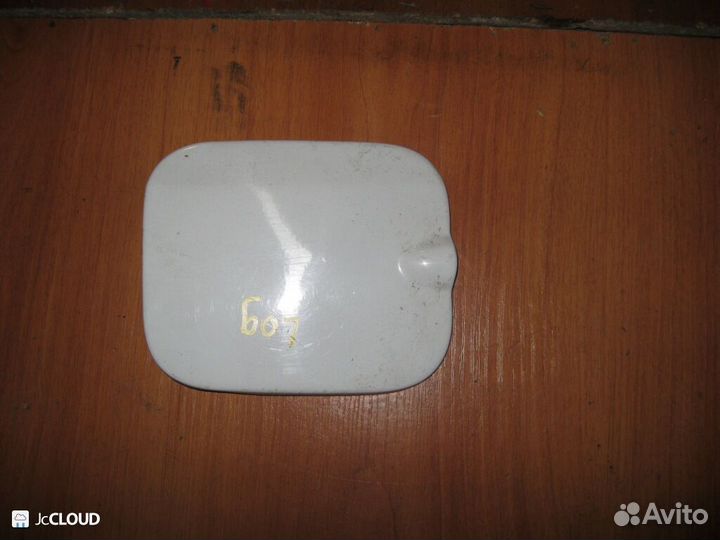 Лючок бензобака на renault logan LS0G/LS12, LS0H