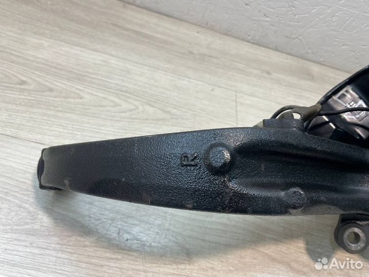 Кулак поворотный передний правый Mazda 6 GH