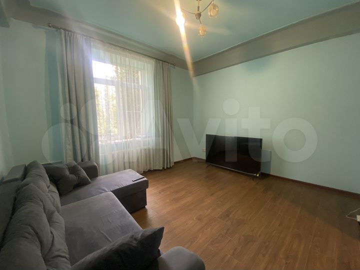 2-к. квартира, 54 м², 2/6 эт.