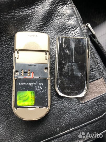 Nokia 8800 Gold Arte, 4 ГБ