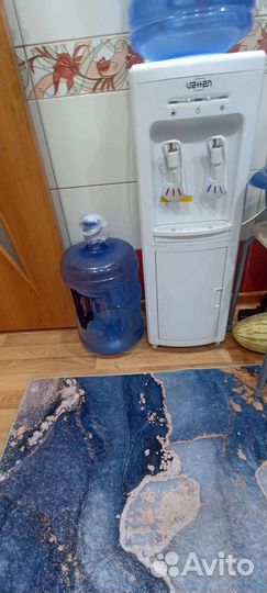Кулер для воды бу