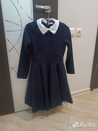 Школьное платье для девочки 146 см и другие вещи