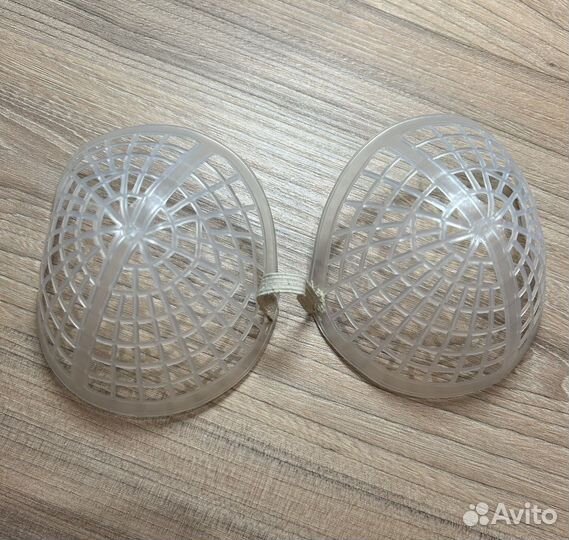 Пластмассовые чашки для купальника СССР