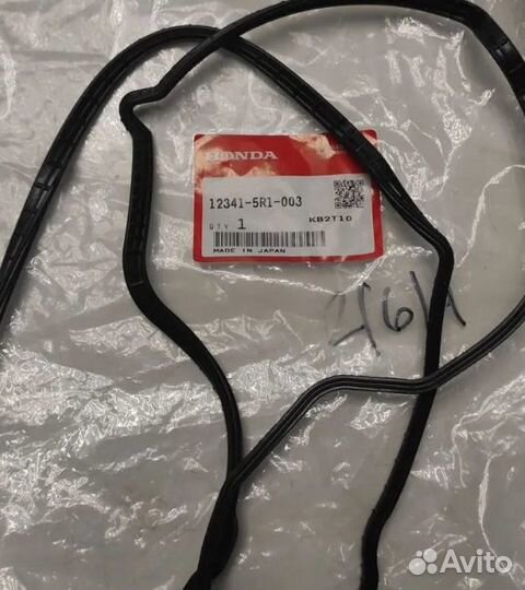 Прокладка клапанной крышки Honda 123415R1003