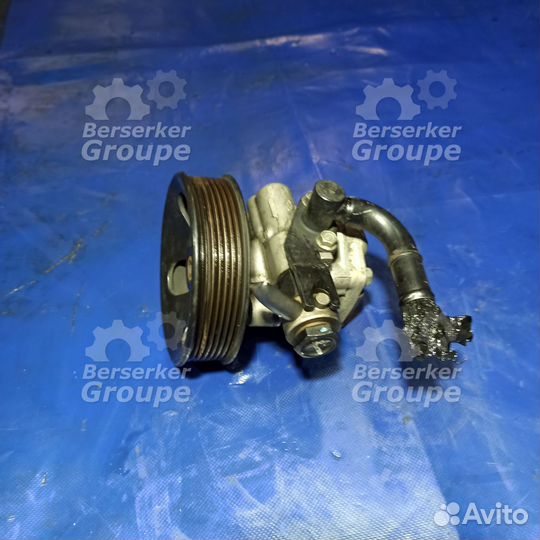 Насос гидроуселителя руля Kia Sorento D4CB