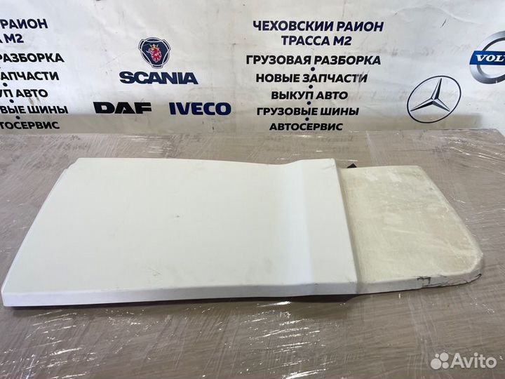 Спойлер верхний левый Daf Xf 105 MX 2009