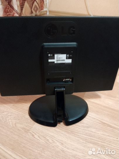 Монитор LG