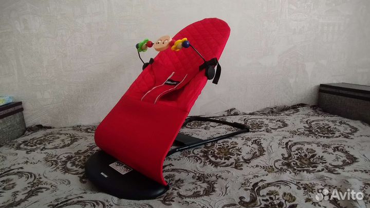 Шезлонг для новорожденных