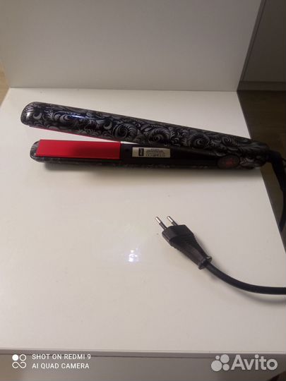 Выпрямитель для волос, утюжок