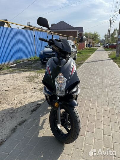 Скутер omaks 150 cc