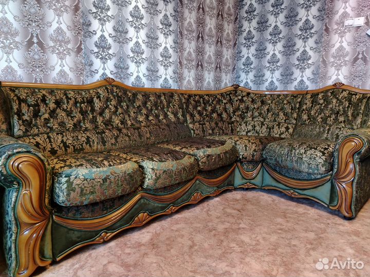 Перетяжка, ремонт мягкой мебели