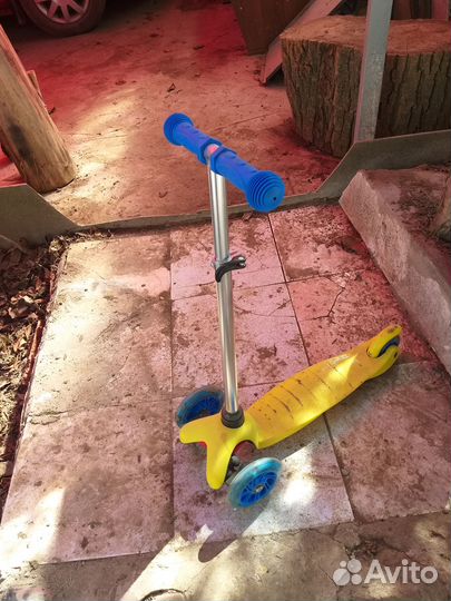 Самокат детский бу