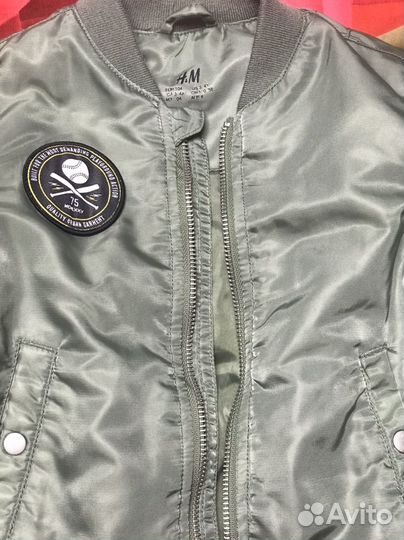 Куртка бомбер