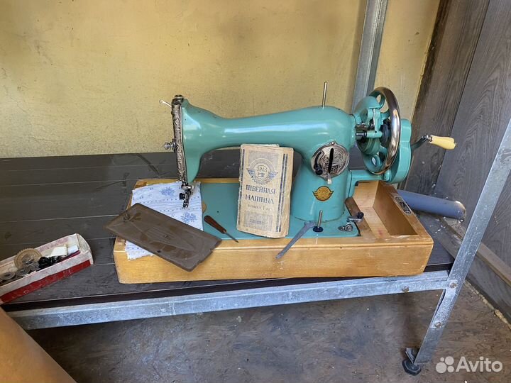 Швейная машина класса 1М Подольск