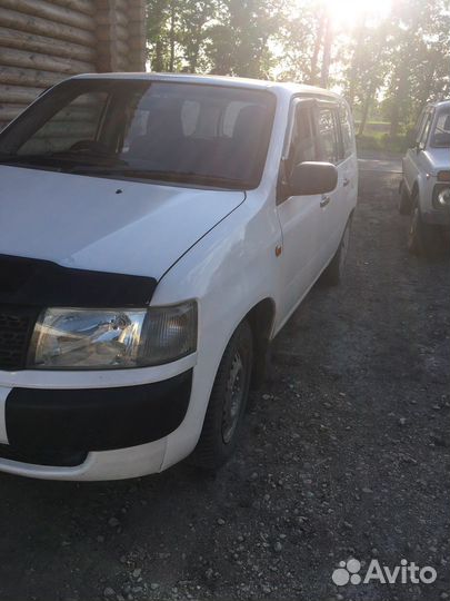 Toyota Probox 1.5 AT, 2003, 318 000 км