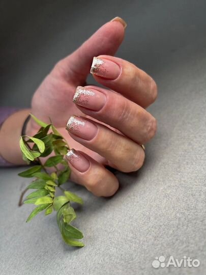 Мастер маникюра