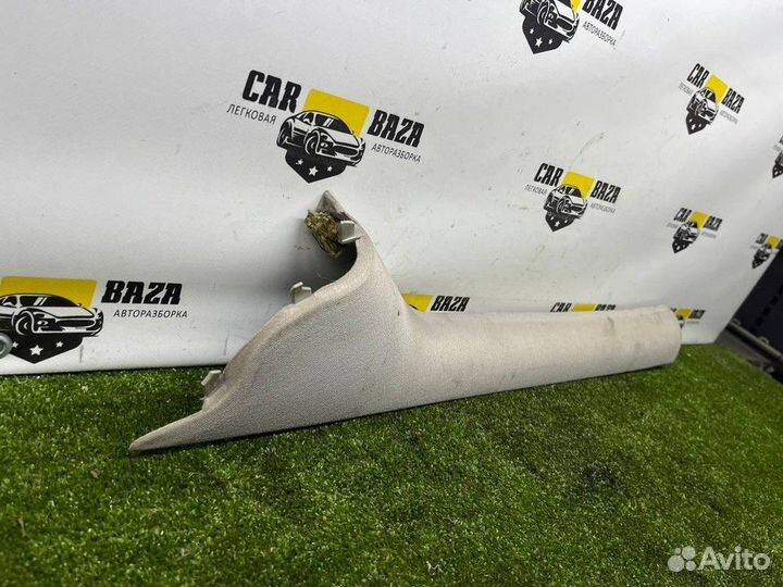 Обшивка стойки передней левой (накладка) Mercedes-Benz A-class W168 A1686905725