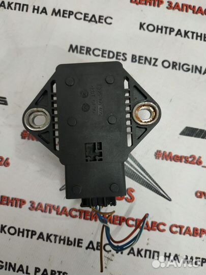 Датчик ускорения w211 Mercedes