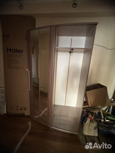 Шкаф в прихожую