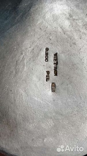 Серебряные сахарница и сливочник