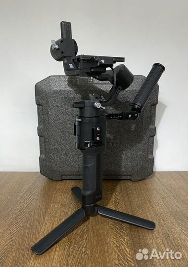 Стабилизатор DJI Ronin SC Pro Combo