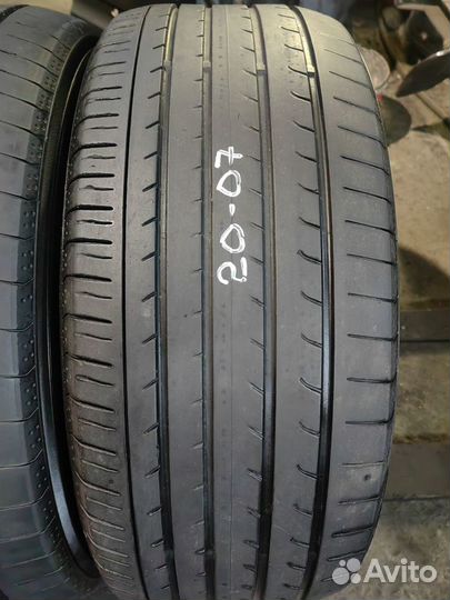 Yokohama BluEarth RV-02 235/55 R17