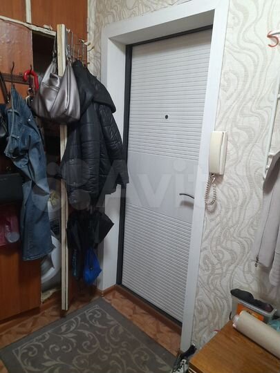 2-к. квартира, 37 м², 3/5 эт.