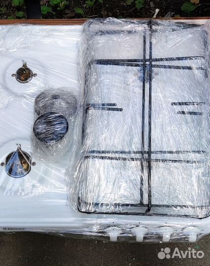 Газовая варочная панель Ariston PF 640A