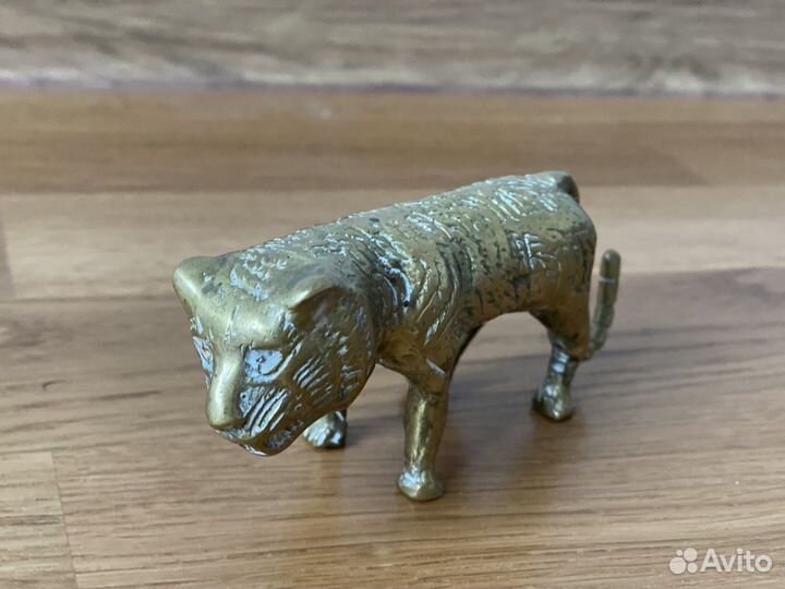 Бронзовая статуэтка тигра(тайланд)