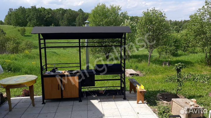 Кованные мангалы с крышей