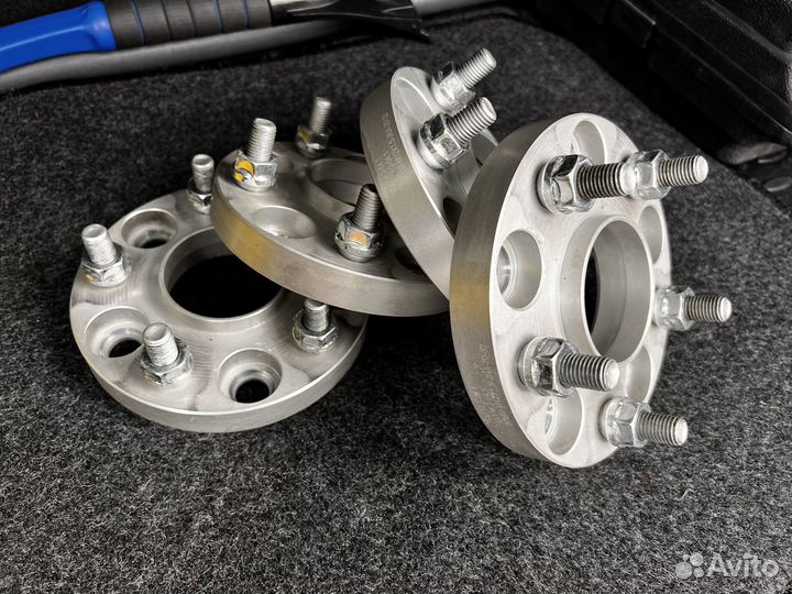 Проставки колесные 5х114 3 20мм