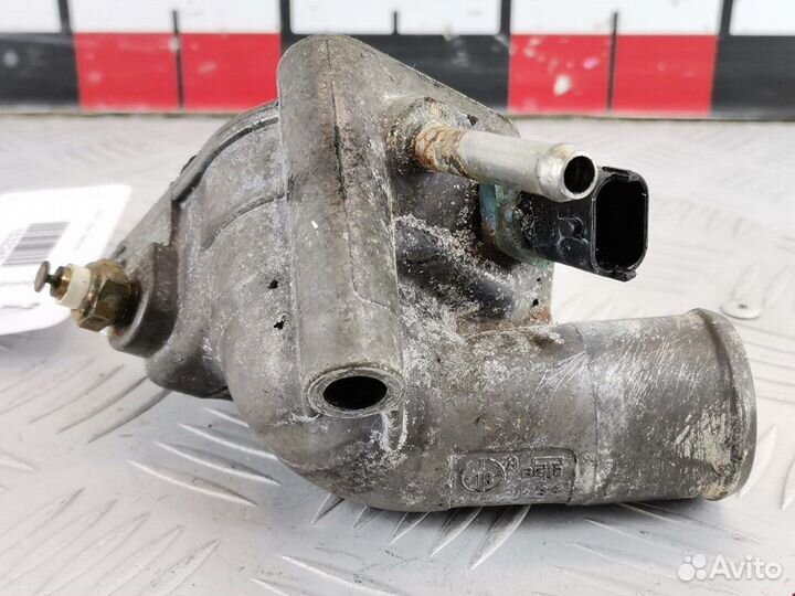 Корпус термостата Opel Vectra B рест. 2001