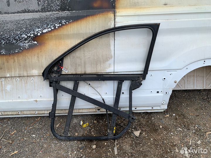 Рамка двери перед правой Volkswagen Touareg