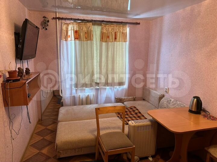 Комната 11,7 м² в 4-к., 2/9 эт.